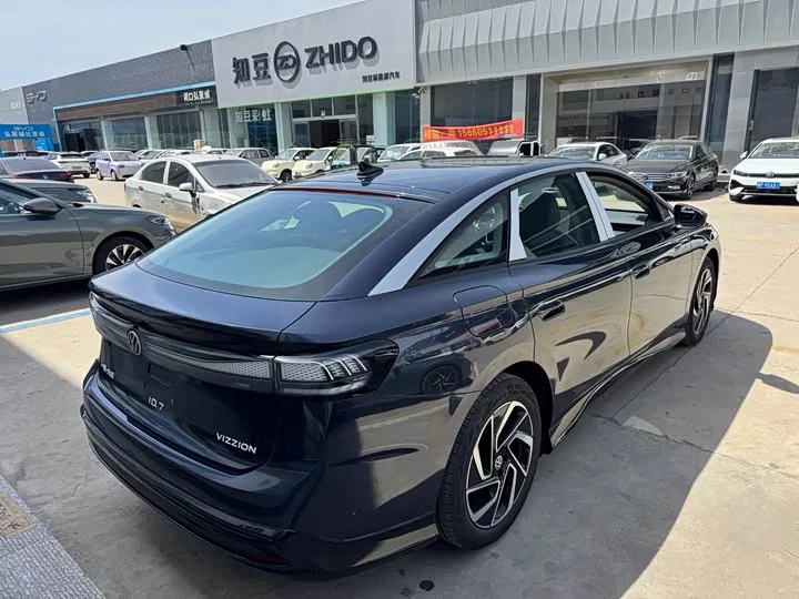 Volkswagen ID.7 VIZZION