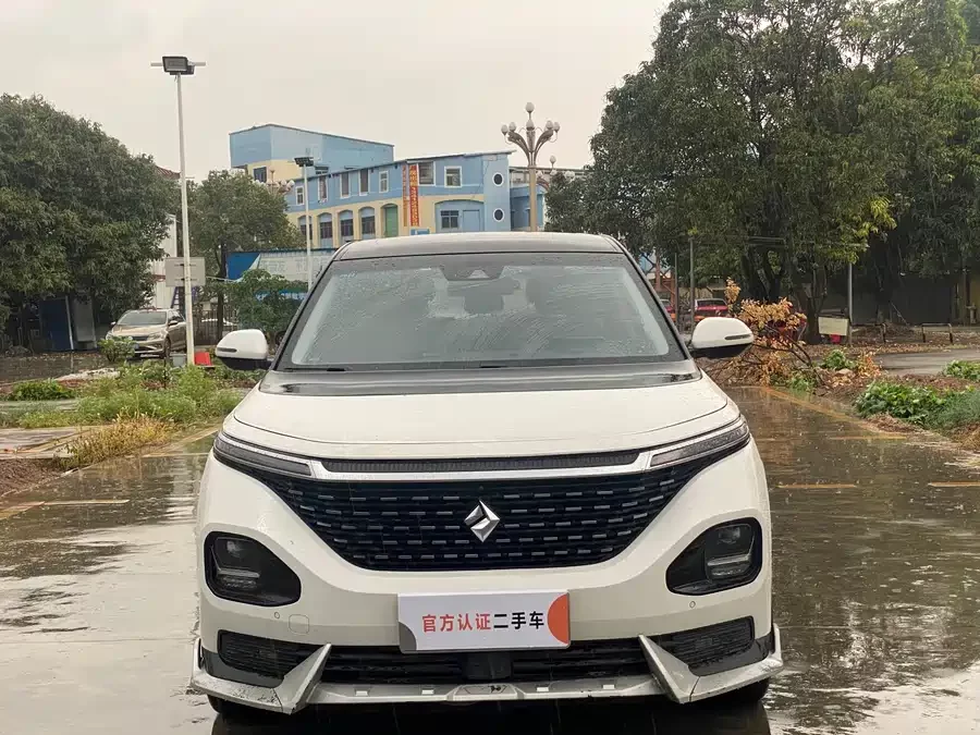 Baojun RM-5