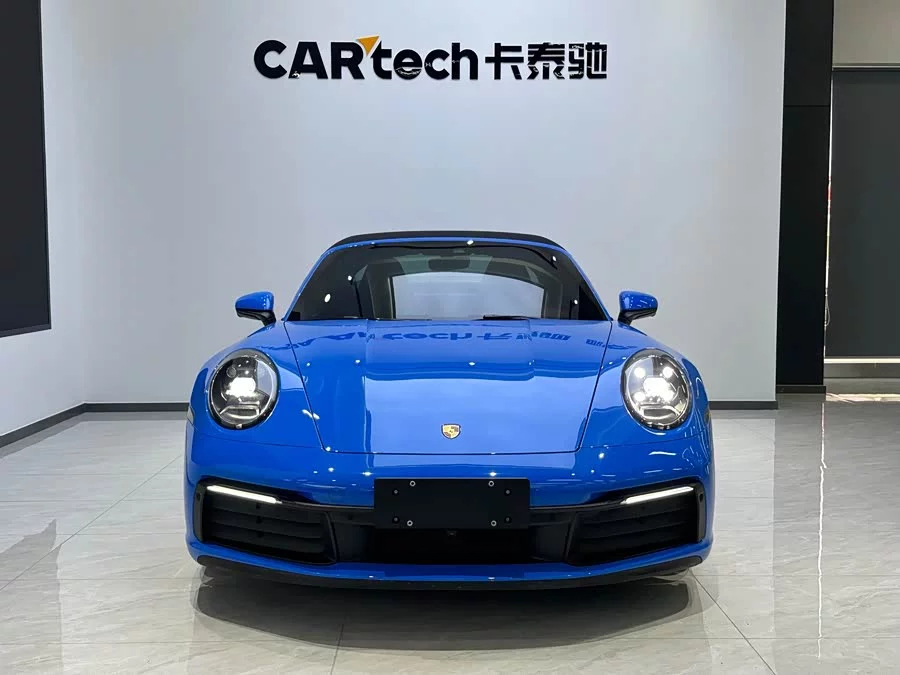 Porsche 911