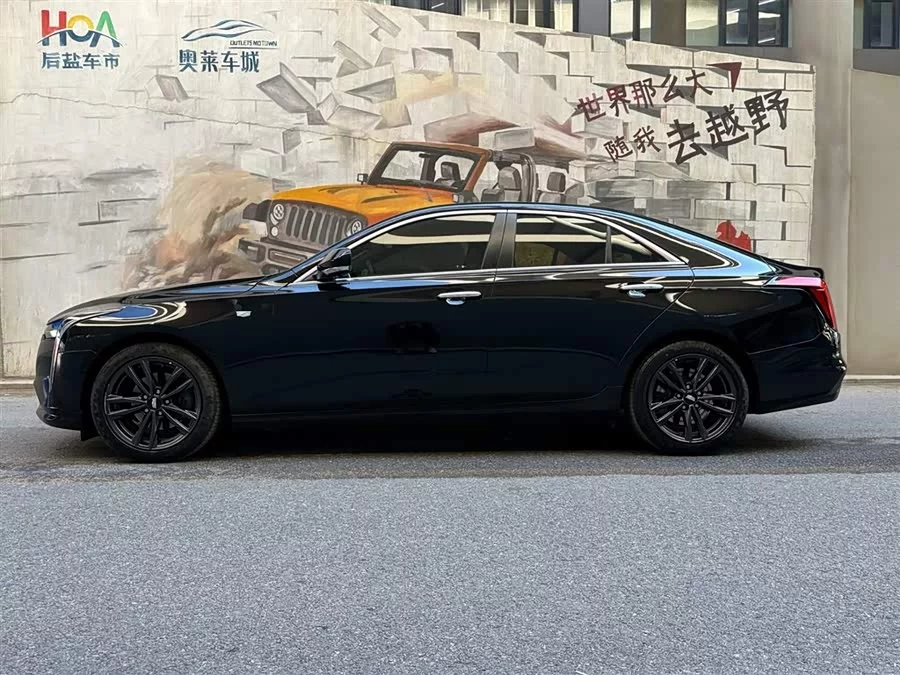 Cadillac CT4