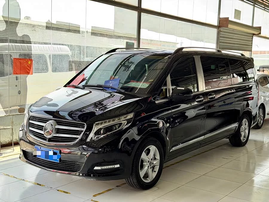 Mercedes Benz Vito