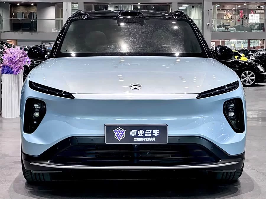 NIO ES6