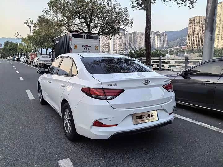 Hyundai Joyful