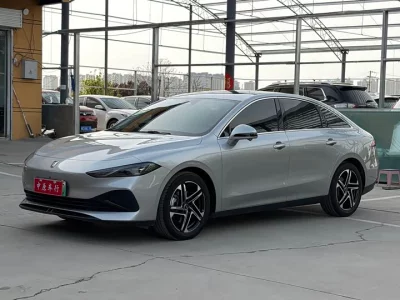 Roewe D7