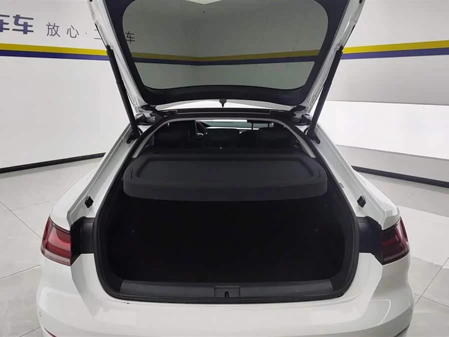 Volkswagen FAW- CC