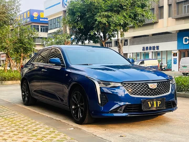 Cadillac CT4