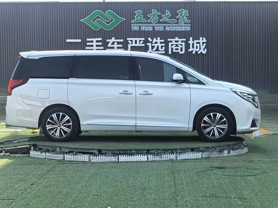 GAC Trumpchi M8
