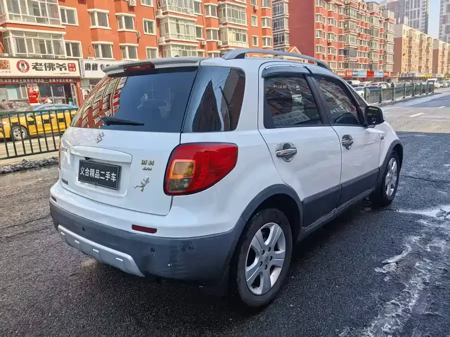 Suzuki SX4