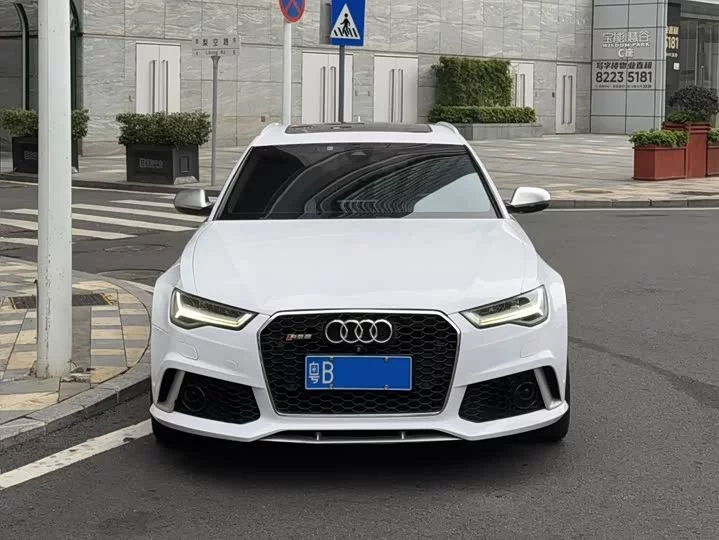 Audi RS 6