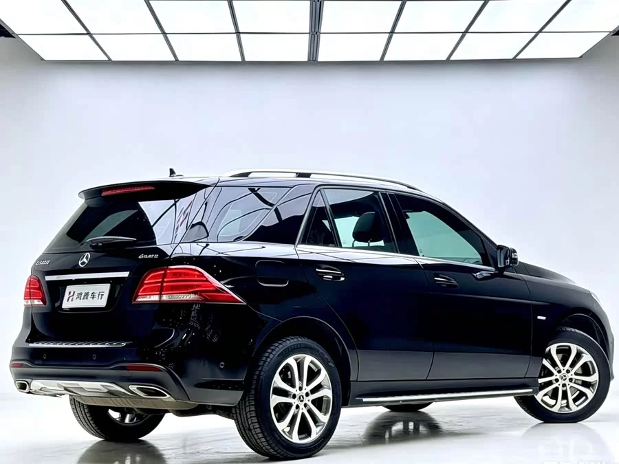 Mercedes Benz GLE (Imported)
