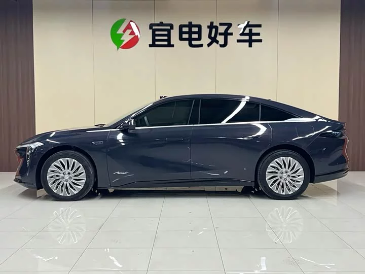 Buick Zhijing L7