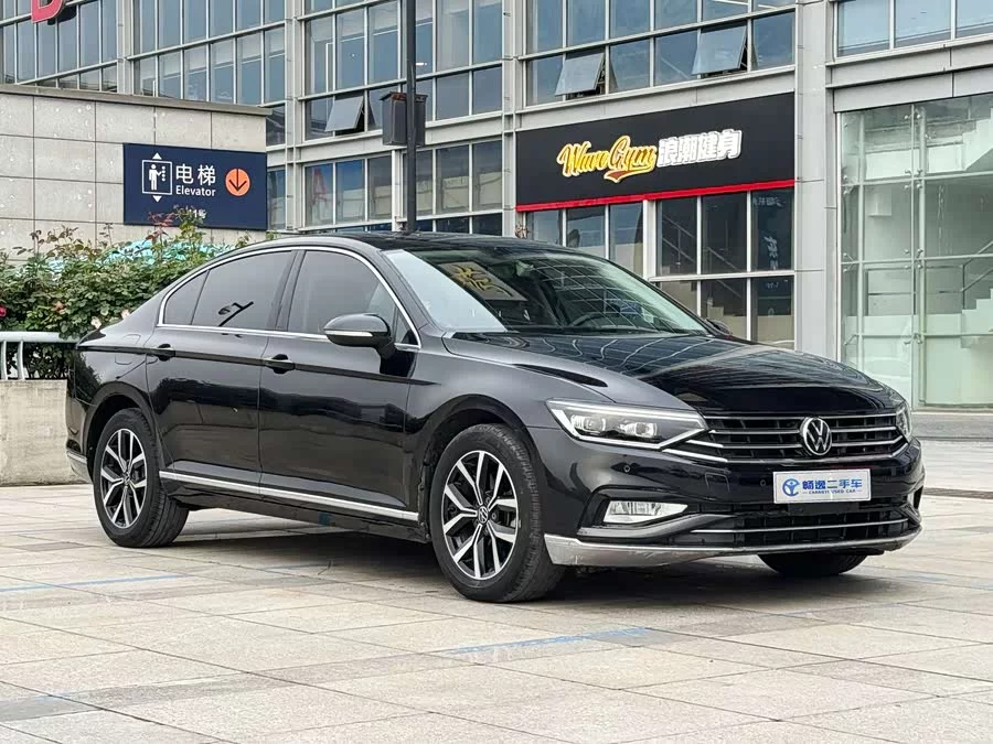 Volkswagen Magotan