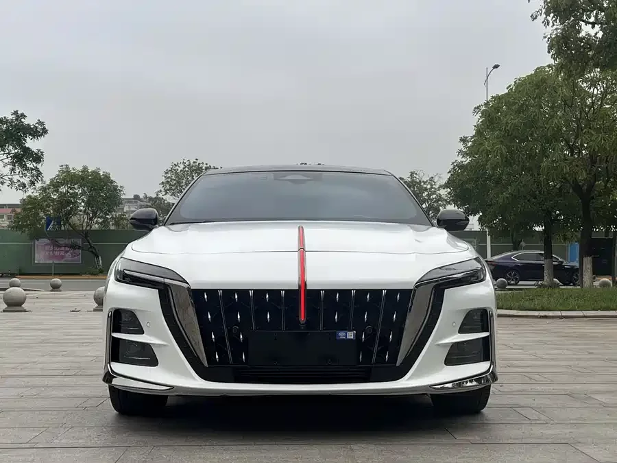 Hongqi H6