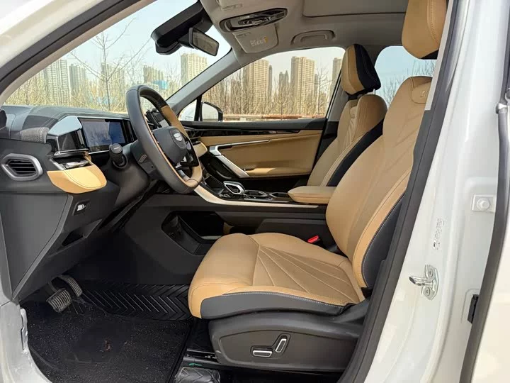 Geely Boyue L