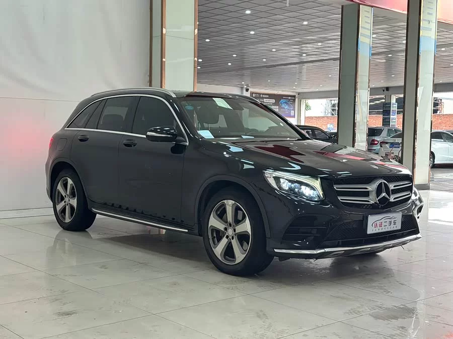 Mercedes Benz GLC