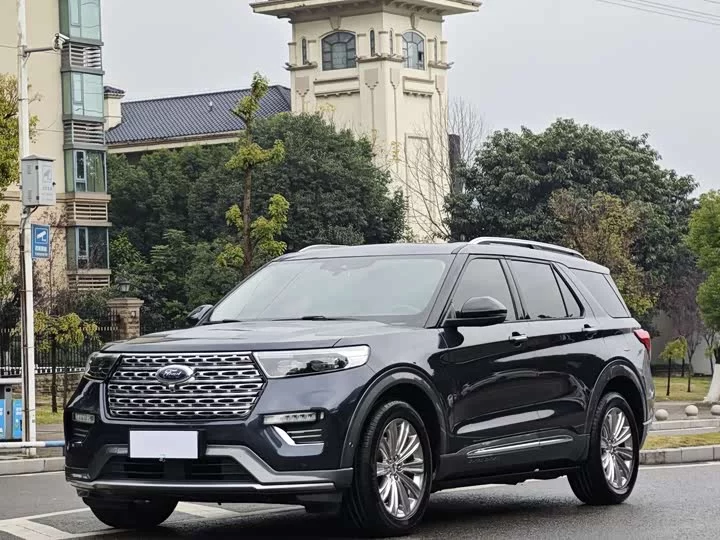 Ford Explorer