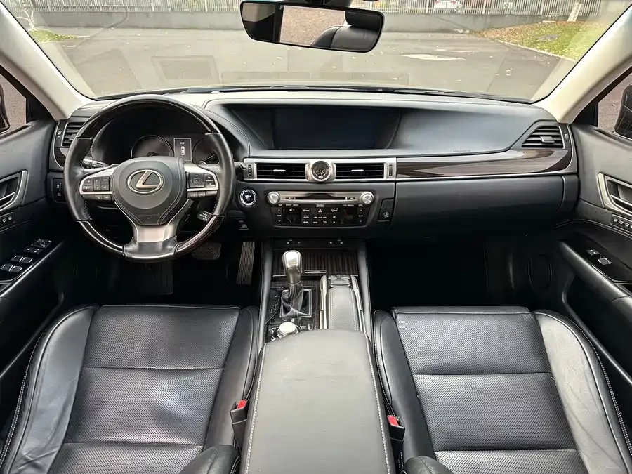 Lexus GS