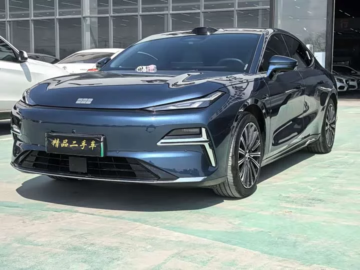 Geely Galaxy Star 8