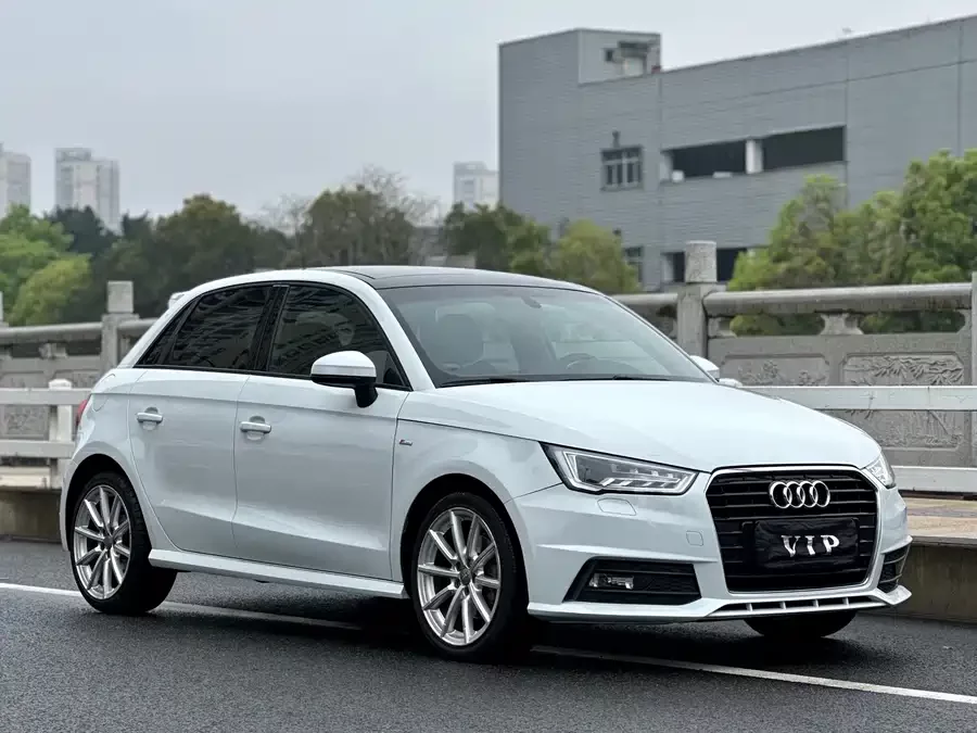 Audi A1