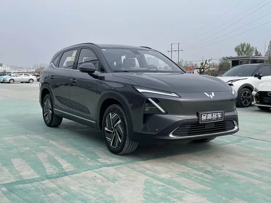 Wuling Starlight S