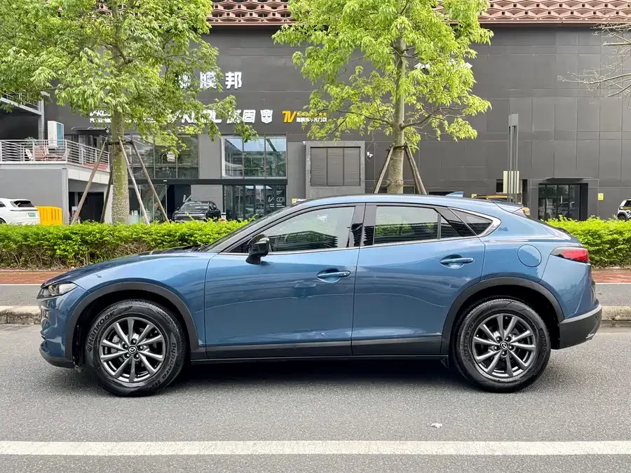 Mazda CX-4