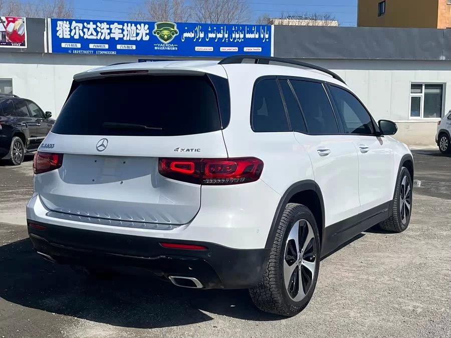 Mercedes Benz GLB