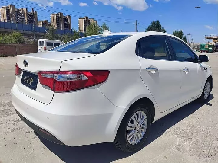 kia K2