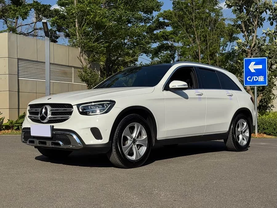 Mercedes Benz GLC