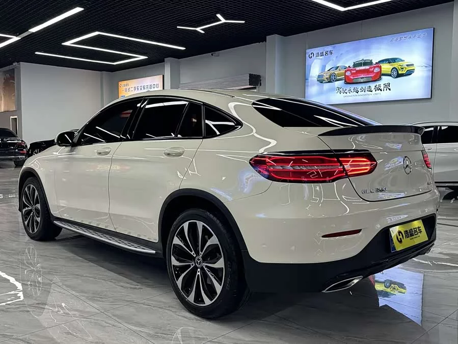 Mercedes Benz GLC coupe
