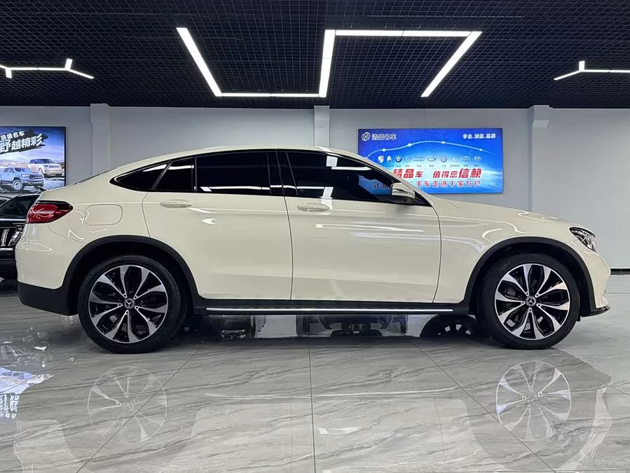 Mercedes Benz GLC coupe