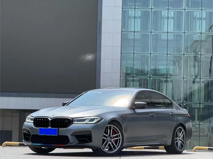 BMW M5