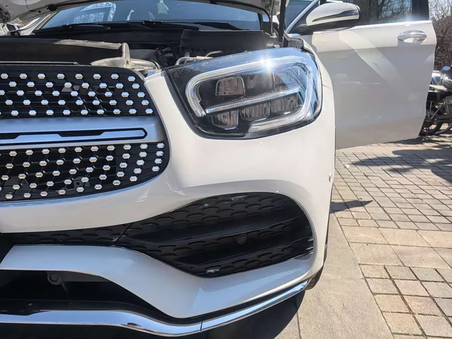 Mercedes Benz GLC