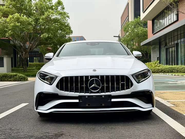 Mercedes-Benz CLS