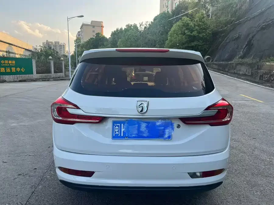 Baojun 310W