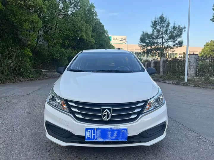 Baojun 310W