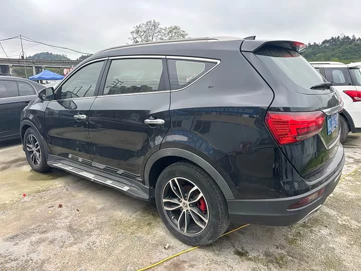 Dongfeng Fengon 580