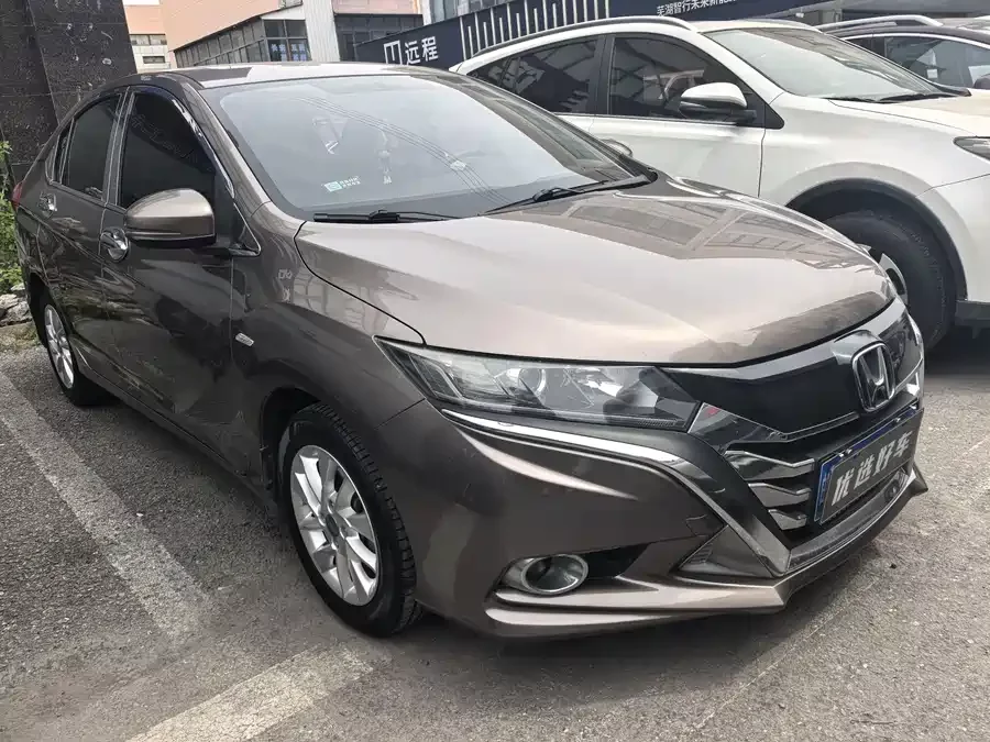 Honda Gienia