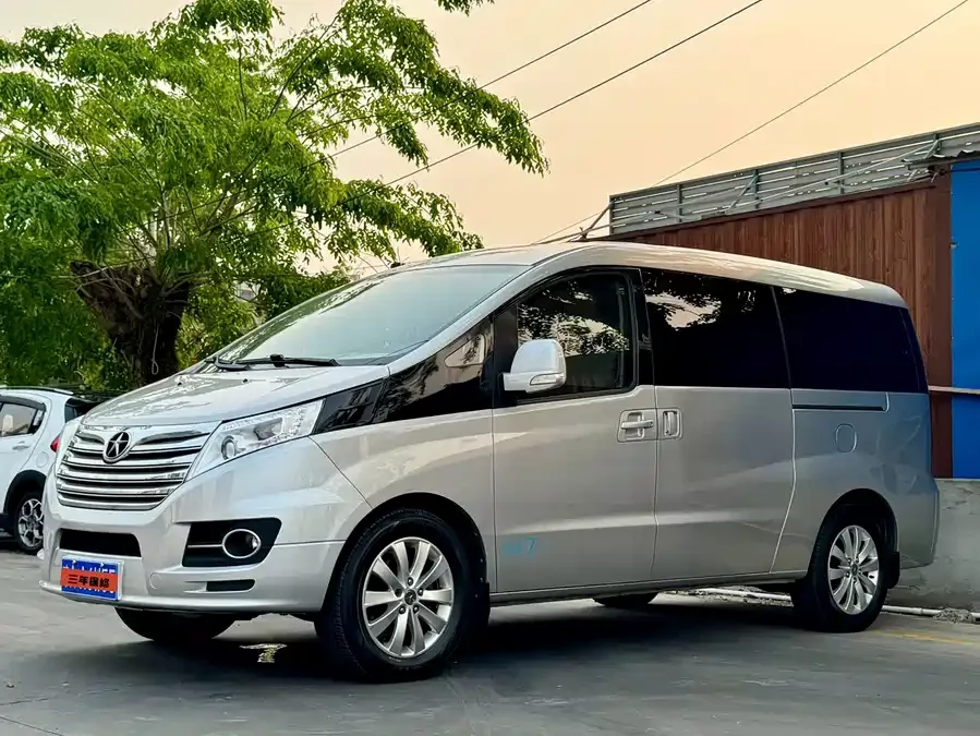 JAC Group Ruifeng M5