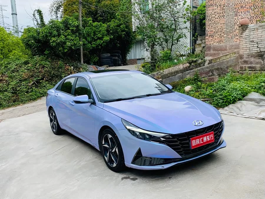 Hyundai Elantra