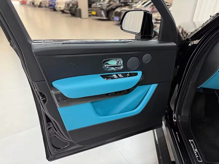 Rolls Royce Cullinan