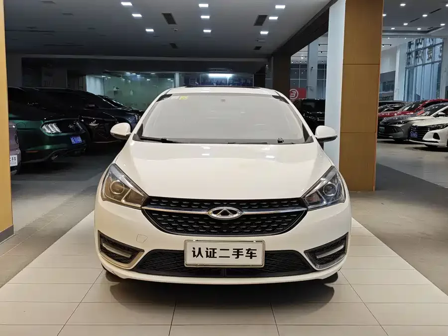 Chery Arrizo 5