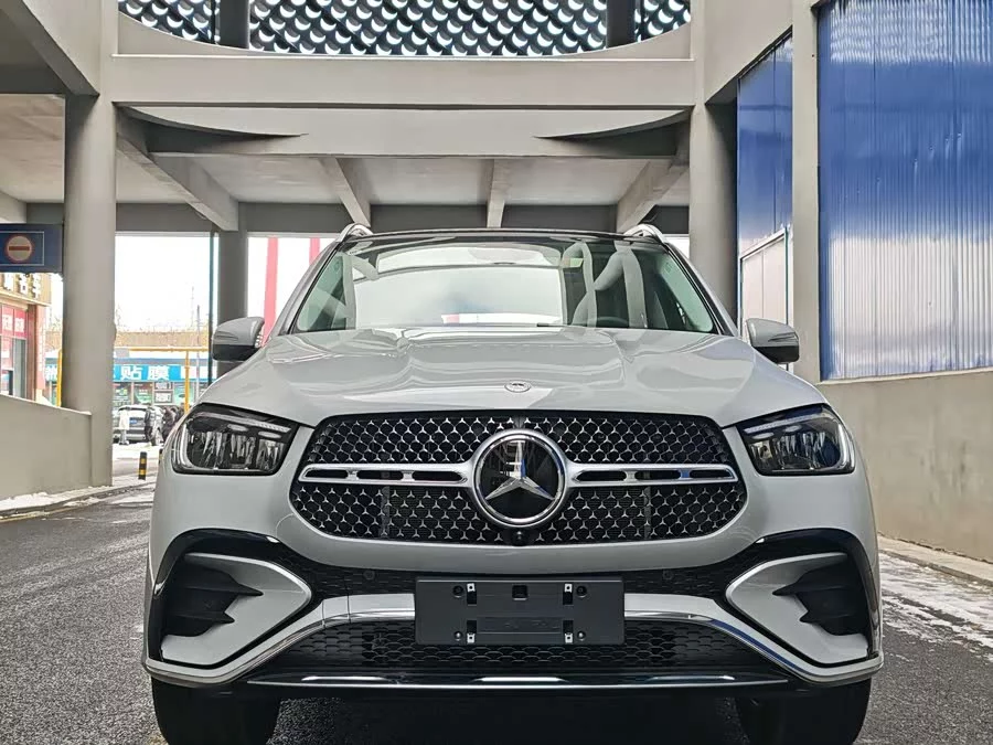 Mercedes Benz GLE (Imported)