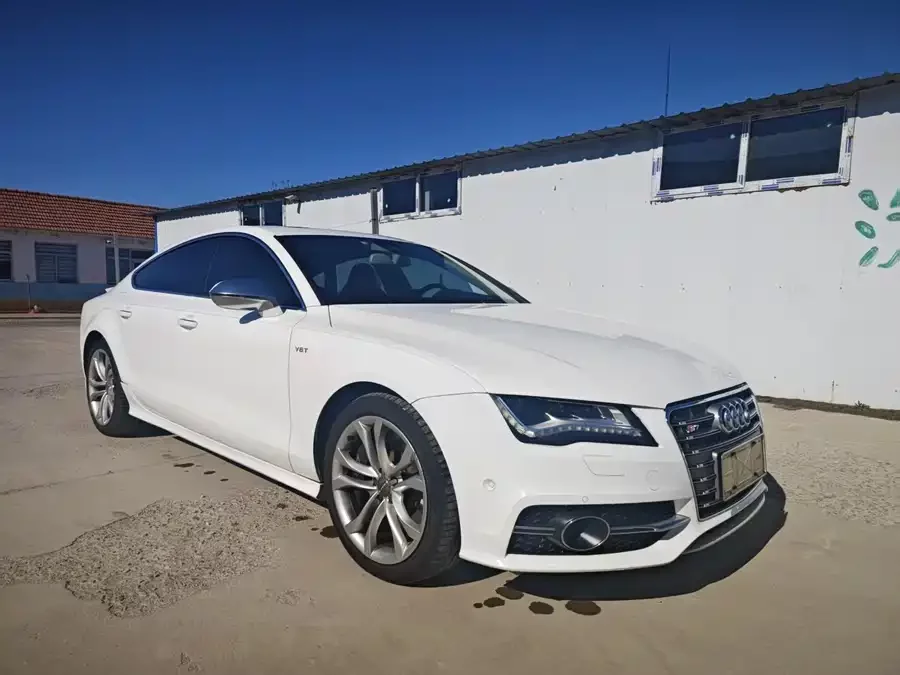 Audi S7