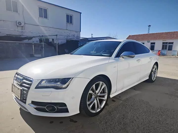 Audi S7
