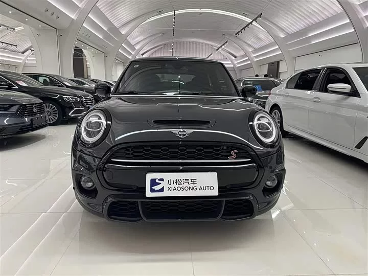 MINI 