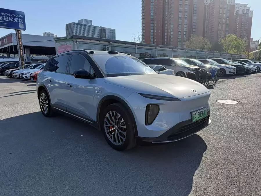 NIO ES6