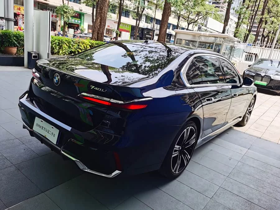 BMW 7 series