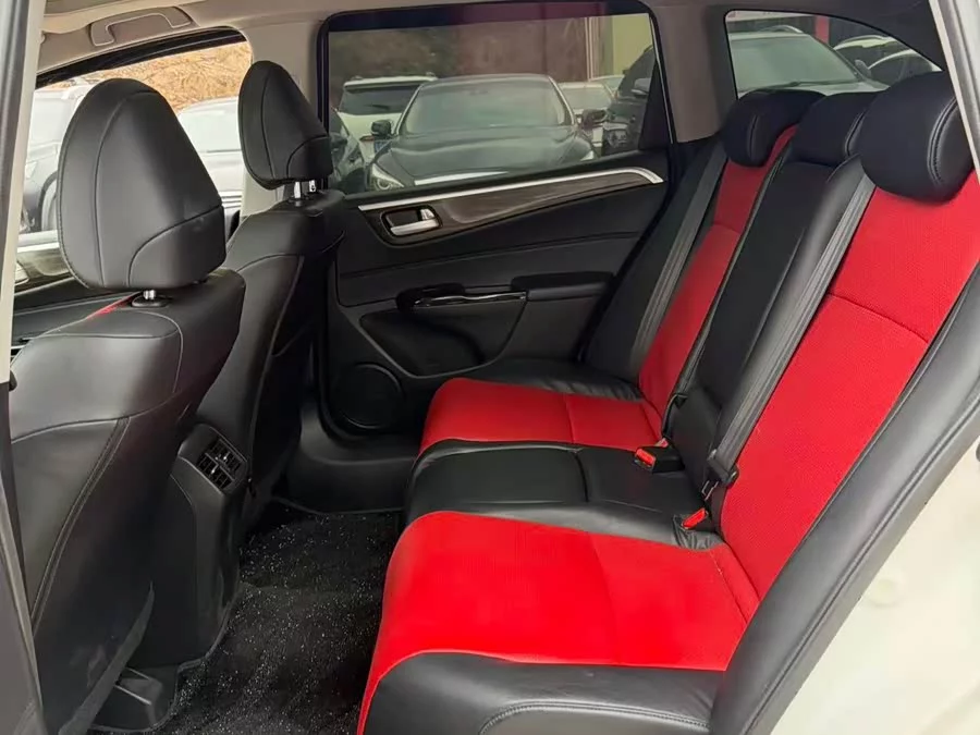 Honda Jade