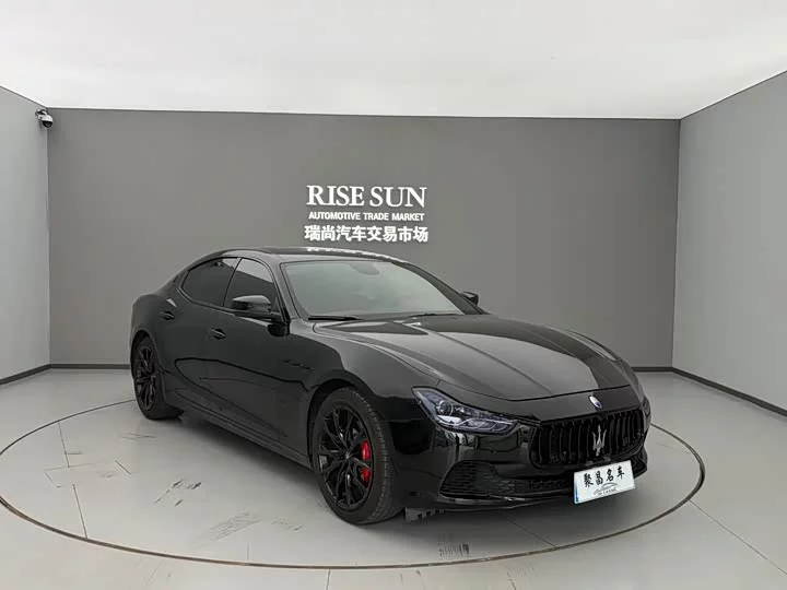Maserati Ghibli