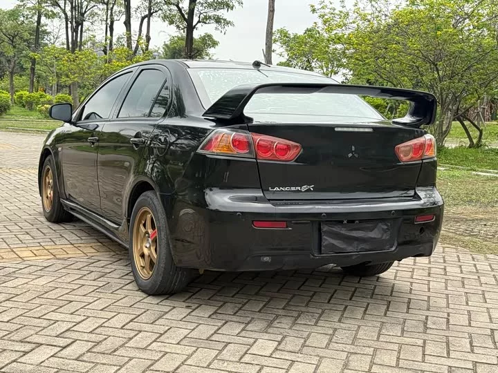 Mitsubishi Winged God